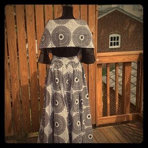 Maxi skirt with pockets and